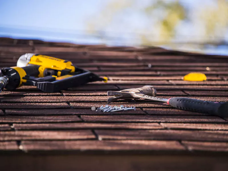 expert-home-builders-texas-roof-repairing